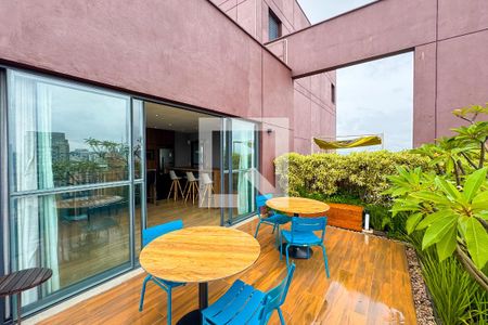 Apartamento à venda com 65m², 2 quartos e 1 vagaChurrasqueira