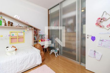 Apartamento à venda com 252m², 3 quartos e 4 vagas Apartamento à venda com 252m², 3 quartos e 4 vagasSuíte 2