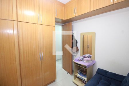 Apartamento à venda com 101m², 3 quartos e 1 vagaQuarto 02
