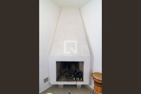 Apartamento à venda com 113m², 2 quartos e 1 vaga Apartamento à venda com 113m², 2 quartos e 1 vagaSala de TV Detalhe