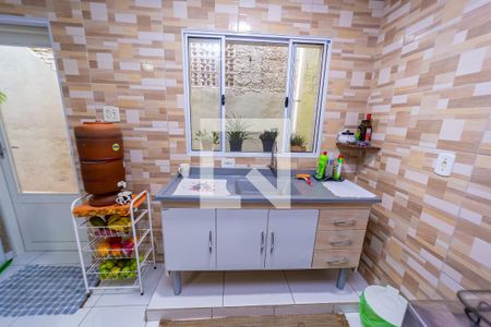 Casa à venda com 68m², 2 quartos e 1 vaga Casa à venda com 68m², 2 quartos e 1 vagaCozinha