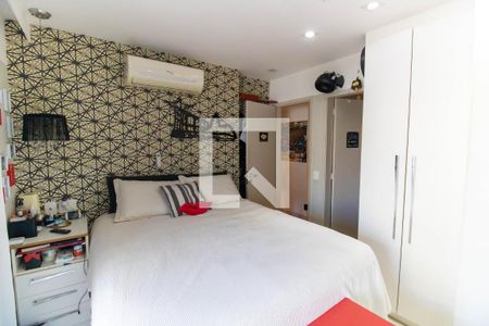 Apartamento à venda com 120m², 3 quartos e 1 vaga Apartamento à venda com 120m², 3 quartos e 1 vagaSuíte