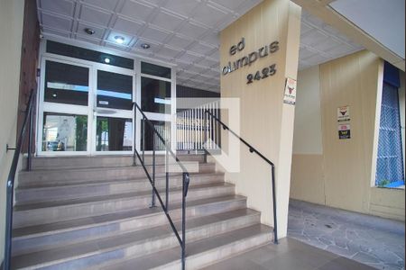 Apartamento à venda com 94m², 2 quartos e 1 vaga Apartamento à venda com 94m², 2 quartos e 1 vagaEntrada