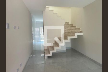 Casa à venda com 130m², 3 quartos e 2 vagas Casa à venda com 130m², 3 quartos e 2 vagasFoto 04
