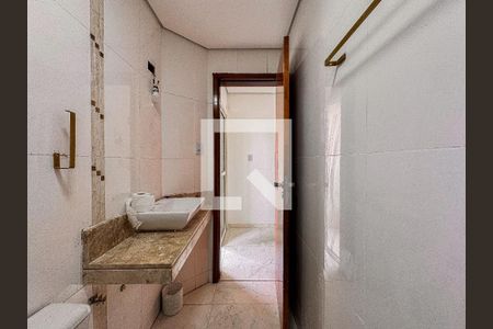 Apartamento à venda com 67m², 2 quartos e 1 vaga Apartamento à venda com 67m², 2 quartos e 1 vagaBanheiro da Suíte
