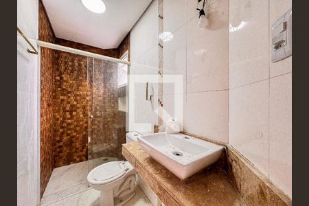 Apartamento à venda com 67m², 2 quartos e 1 vaga Apartamento à venda com 67m², 2 quartos e 1 vagaBanheiro da Suíte