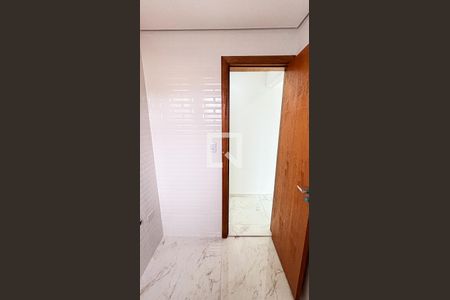 Apartamento à venda com 67m², 2 quartos e 1 vaga Apartamento à venda com 67m², 2 quartos e 1 vagaBanheiro