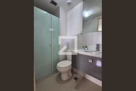 Apartamento à venda com 121m², 3 quartos e 2 vagasBanheiro social