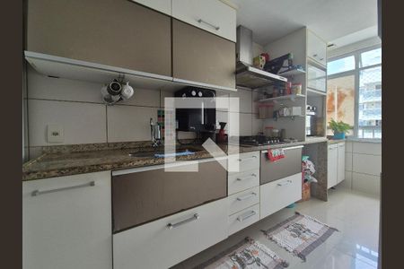 Apartamento à venda com 121m², 3 quartos e 2 vagasCozinha