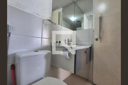 Apartamento à venda com 121m², 3 quartos e 2 vagasBanheiro social