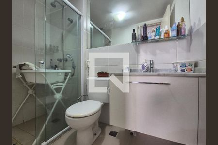 Apartamento à venda com 121m², 3 quartos e 2 vagasBanheiro da Suíte 1