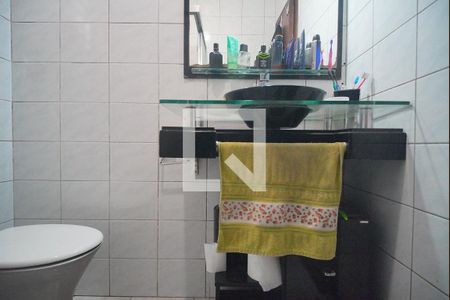 Casa à venda com 270m², 3 quartos e 1 vaga Casa à venda com 270m², 3 quartos e 1 vagaBanheiro