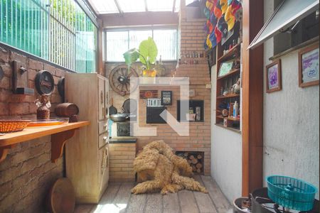 Casa à venda com 270m², 3 quartos e 1 vaga Casa à venda com 270m², 3 quartos e 1 vagaEspaço Gourmet