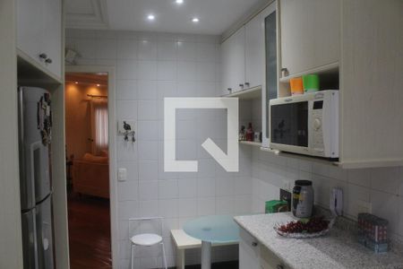 Apartamento à venda com 130m², 3 quartos e 2 vagasCozinha