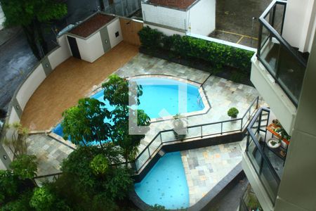 Apartamento à venda com 130m², 3 quartos e 2 vagasÁrea comum - Piscina