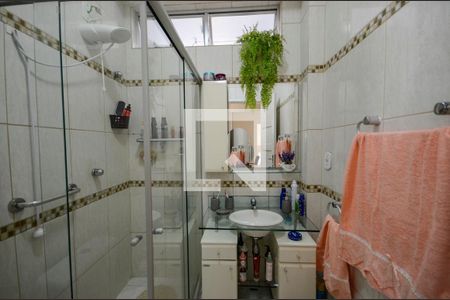 Casa à venda com 130m², 3 quartos e sem vagaBanheiro 1