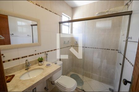 Casa à venda com 130m², 3 quartos e sem vagaBanheiro 2