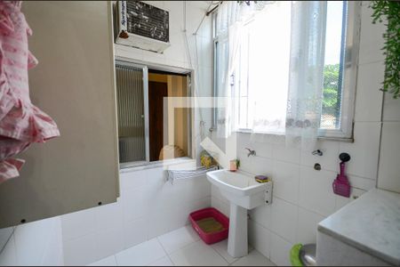 Casa à venda com 130m², 3 quartos e sem vagaÁrea de Serviço