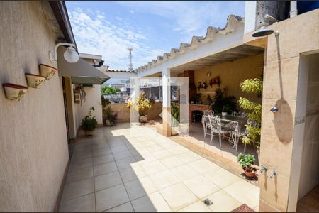 Casa à venda com 130m², 3 quartos e sem vagaTerraço