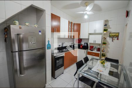 Casa à venda com 130m², 3 quartos e sem vagaCozinha