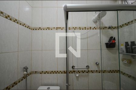 Casa à venda com 130m², 3 quartos e sem vagaBanheiro 1
