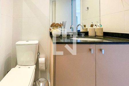 Apartamento à venda com 49m², 1 quarto e 1 vaga Apartamento à venda com 49m², 1 quarto e 1 vagaBanheiro