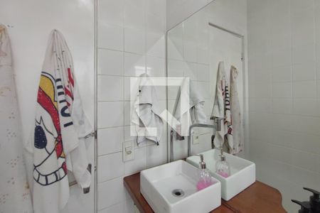 Apartamento à venda com 50m², 2 quartos e 1 vaga Apartamento à venda com 50m², 2 quartos e 1 vagaBanheiro
