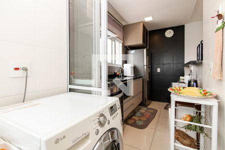 Apartamento à venda com 70m², 2 quartos e 1 vagaÁrea de Serviço