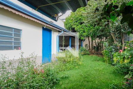 Casa à venda com 10m², 2 quartos e 1 vagaQuintal