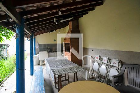 Casa à venda com 10m², 2 quartos e 1 vagaQuintal