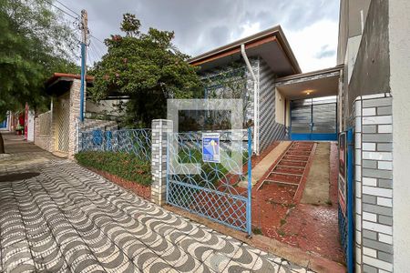 Casa à venda com 10m², 2 quartos e 1 vagaFachada + plaquinha