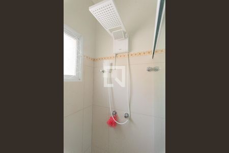 Casa de condomínio à venda com 317m², 4 quartos e 4 vagas Casa de condomínio à venda com 317m², 4 quartos e 4 vagasBanheiro da Suíte 4