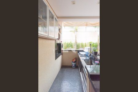 Casa de condomínio à venda com 317m², 4 quartos e 4 vagas Casa de condomínio à venda com 317m², 4 quartos e 4 vagasEspaço Gourmet