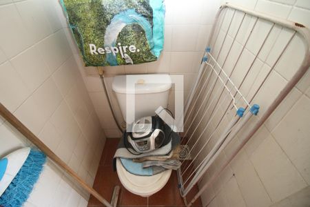 Apartamento à venda com 74m², 2 quartos e 1 vagaBanheiro de serviço