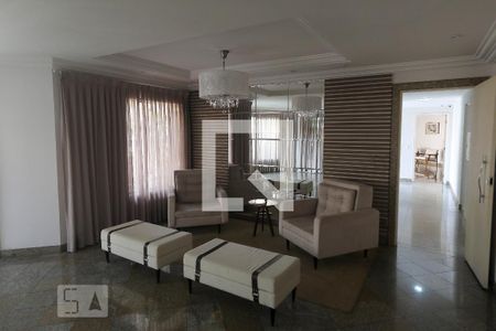 Apartamento à venda com 183m², 3 quartos e 3 vagas Apartamento à venda com 183m², 3 quartos e 3 vagasHall