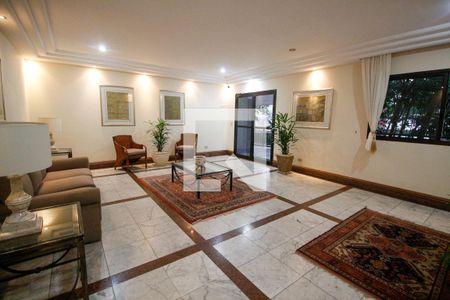 Apartamento à venda com 150m², 4 quartos e 2 vagasHall social