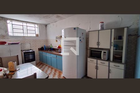Casa à venda com 128m², 2 quartos e 1 vaga Casa à venda com 128m², 2 quartos e 1 vagaCozinha