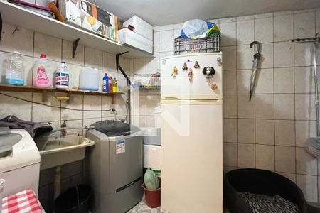 Casa à venda com 279m², 4 quartos e 2 vagas Casa à venda com 279m², 4 quartos e 2 vagasÁrea de Serviço