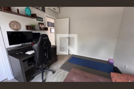 Casa de condomínio à venda com 250m², 3 quartos e 4 vagas Casa de condomínio à venda com 250m², 3 quartos e 4 vagasQuarto 2