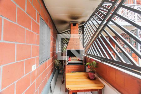 Apartamento à venda com 64m², 2 quartos e 1 vaga Apartamento à venda com 64m², 2 quartos e 1 vagaÁrea comum - Churrasqueira