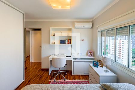Apartamento à venda com 161m², 3 quartos e 3 vagasSuíte 2