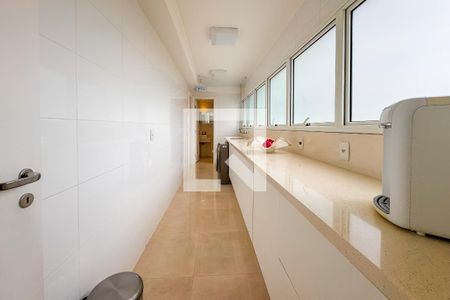 Apartamento à venda com 161m², 3 quartos e 3 vagasÁrea de Serviço