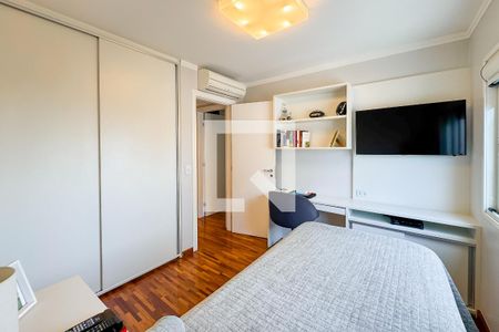 Apartamento à venda com 161m², 3 quartos e 3 vagasSuíte 1