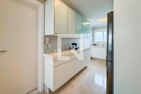 Apartamento à venda com 161m², 3 quartos e 3 vagasCozinha