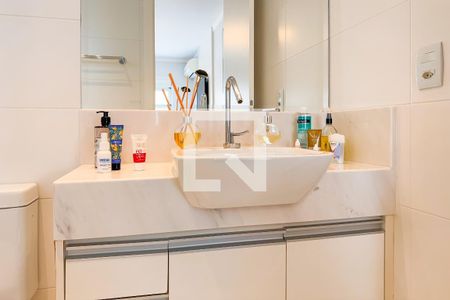 Apartamento à venda com 161m², 3 quartos e 3 vagasBanheiro da Suíte Master