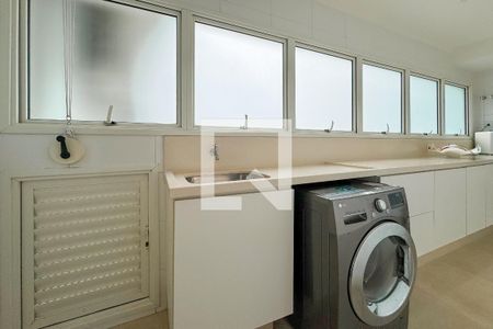 Apartamento à venda com 161m², 3 quartos e 3 vagasÁrea de Serviço