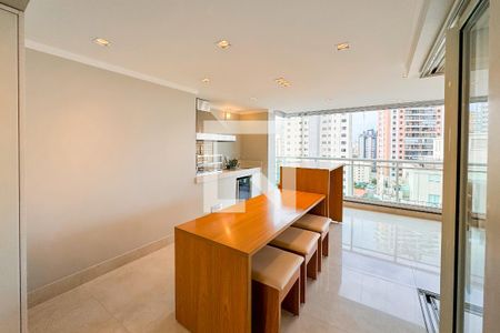 Apartamento à venda com 161m², 3 quartos e 3 vagasVaranda gourmet