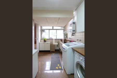 Apartamento à venda com 261m², 3 quartos e 2 vagasÁrea de Serviço