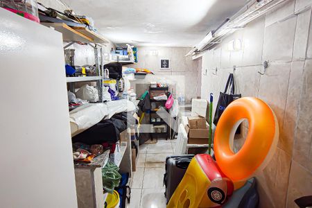 Casa à venda com 270m², 3 quartos e 4 vagas Casa à venda com 270m², 3 quartos e 4 vagasgaragem - quarto