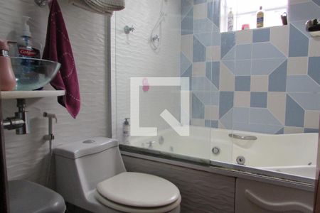 Casa à venda com 125m², 3 quartos e 2 vagasBanheiro